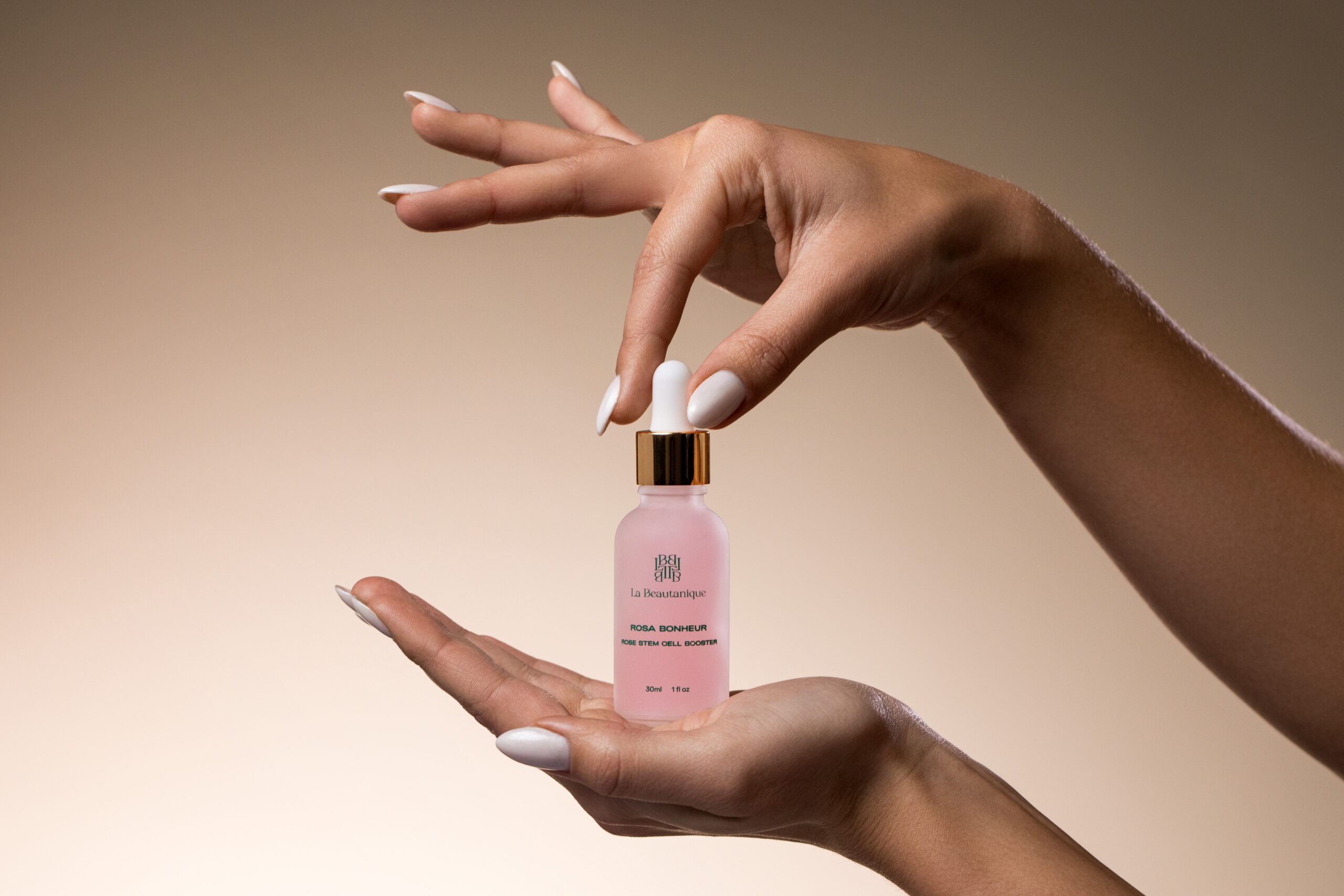 La Beautanique-12.20.24-Model + Product-047